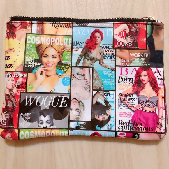 Handbags - Magazine cover clutch